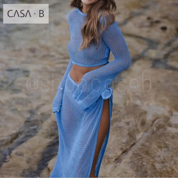 NEW to CASA B💫| Sinclair Netted Reversible Front tie Top & Sarong Set in Azure - Picture 6 of 10